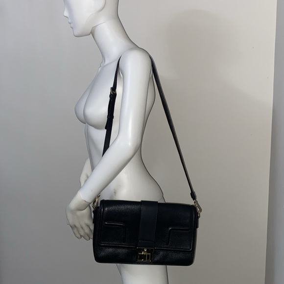 MCM Vintage Elegant Black Leather Shoulder Bag - Picture 14 of 14